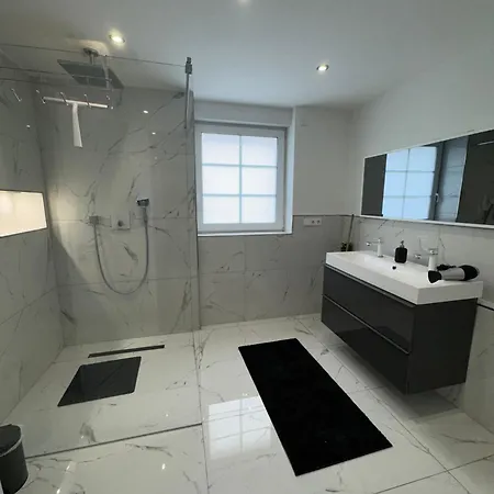 Haus Mit Parkplatz Am Schloss Horst E02 Tatil Evi *